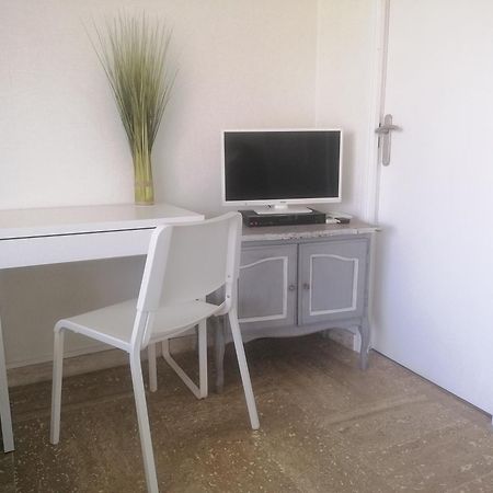 Residence L'Emilia イエール エクステリア 写真